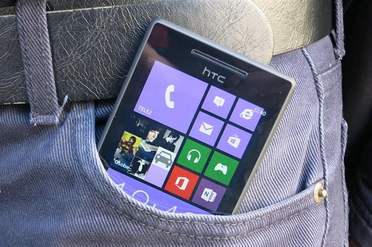 HTC Windows Phone 8S (7).jpg